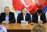 Gençlik ve Spor Bakanı Akif Çağatay Kılıç, Ak Parti Vezirköprü İlçe Başkanlığı'nı ziyaret etti.