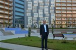 Gençlik ve Spor Bakanı Akif Çağatay Kılıç, Cevizlibağ Öğrenci Yurdu inşaatında incelemede bulundu.