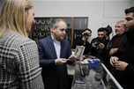 Gençlik ve Spor Bakanı Akif Çağatay Kılıç, bir dizi temas ve incelemelerde bulunmak üzere geldiği Mardin’de ilk olarak esnafı ziyaret etti. Mardin halkı ve esnafı Bakan Çağatay Kılıç'a yoğun ilgi göst