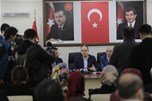 Gençlik ve Spor Bakanı Akif Çağatay Kılıç, AK Parti Mardin İl Başkanlığı binasını ziyaret etti.