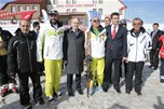 Başbakan Ahmet Davutoğlu, Gençlik ve Spor Bakanı Akif Çağatay Kılıç ile Bingöl’deki Haserek Kayak Merkezi’nin açılışını yaptı.