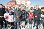 Başbakan Ahmet Davutoğlu, Gençlik ve Spor Bakanı Akif Çağatay Kılıç ile Bingöl’deki Haserek Kayak Merkezi’nin açılışını yaptı.