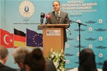 Bakan Çağatay Kılıç, Almanya'nın Köln kentinde düzenlenen Avrupa Türk Demokratlar Birliği Genel Kurulunda konuştu.