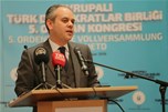 Bakan Çağatay Kılıç, Almanya'nın Köln kentinde düzenlenen Avrupa Türk Demokratlar Birliği Genel Kurulunda konuştu.