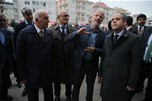 Bakan Çağatay Kılıç, yangın hadisesi yaşayan Samsun Medical Park Hastanesi'ni ziyaret etti.