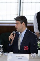 Bakan Akif Çağatay Kılıç,  Şampiyonlar Onur Konuğumuz programının ilkinde Olimpiyat-Paralimpik Madalyalı Dünya ve Avrupa Şampiyonu sporcularla bir araya geldi.